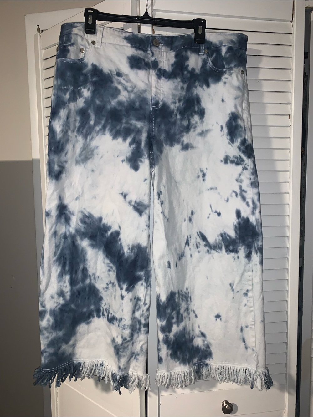 Eloquii Plus Size Women's Tie Dye Cropped Wide Leg Jeans